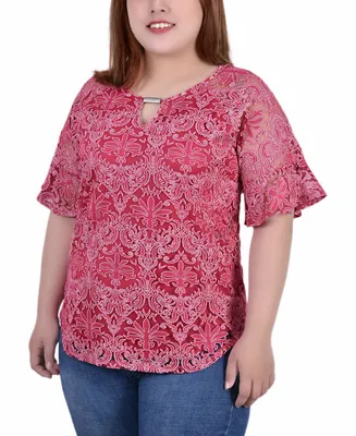 Plus Short Bell Sleeve Lace Blouse