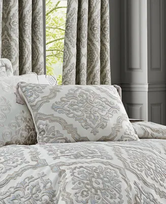 J Queen New York Tabitha Decorative Pillow, 15" x 21" - Silver