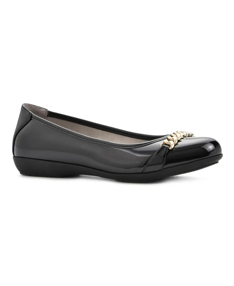 Cliffs by White Mountain Women's Charmed Ballet Flats