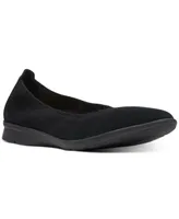 Clarks Women's Jenette Ease Slip-On Flats