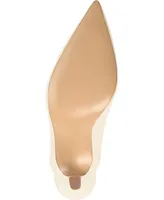 Journee Collection Women's Shiyza Pointed Toe Dress Mules