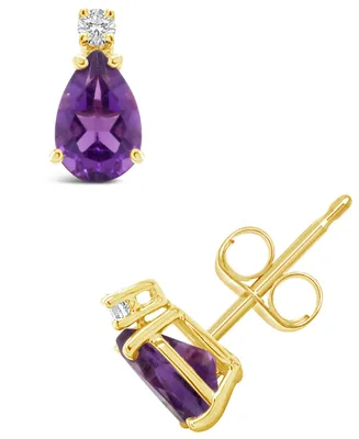 Amethyst (3/4 ct.t.w) and Diamond Accent Stud Earrings in 14K Yellow Gold