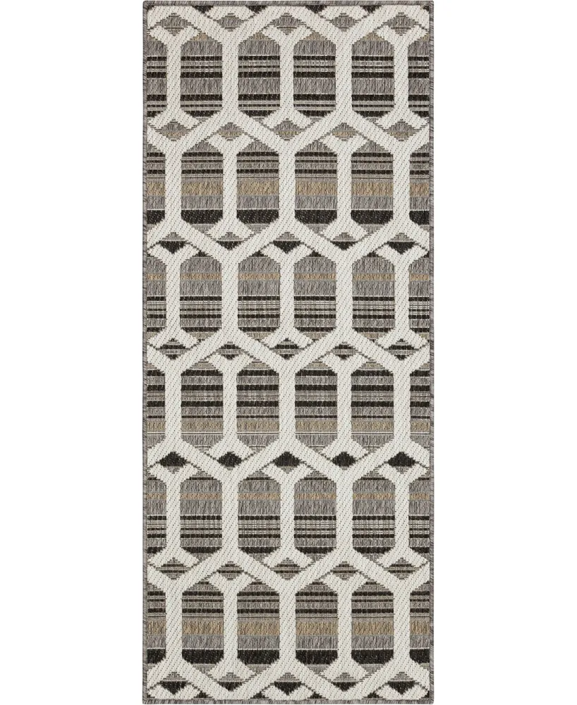 Mohawk Malibu Outdoor Hex Trellis 2'5" x 6' Area Rug