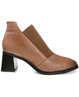 Journee Signature Women's Stylla Stretch Vamp Block Heel Shooties