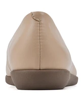 Cliffs by White Mountain Women's Mint Loafers Shoe