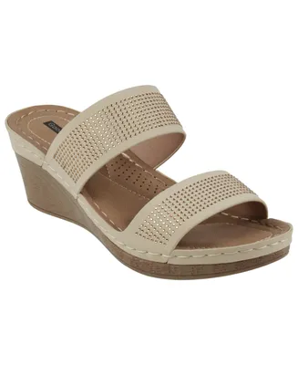 Gc Shoes Women's Madore Embellished Wedge Sandal