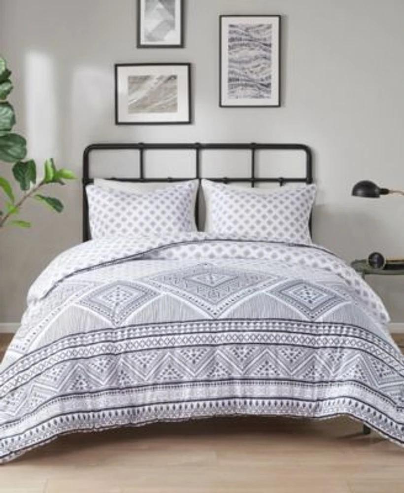 Intelligent Design Camila Reversible Duvet Cover Set Collection