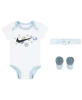 Nike Baby Girls Mini Me Flower Gift Box Bodysuit, Headband and Booties, 3 Piece Set