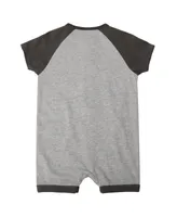 Newborn and Infant Boys Girls Heather Gray San Diego Padres Extra Base Hit Raglan Full-Snap Romper