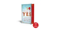 Year Of Yes: How To Dance It Out, Stand in the Sun and Be Your Own Person by Shonda Rhimes