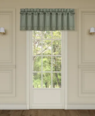 J Queen New York Soprano Window Straight Valance