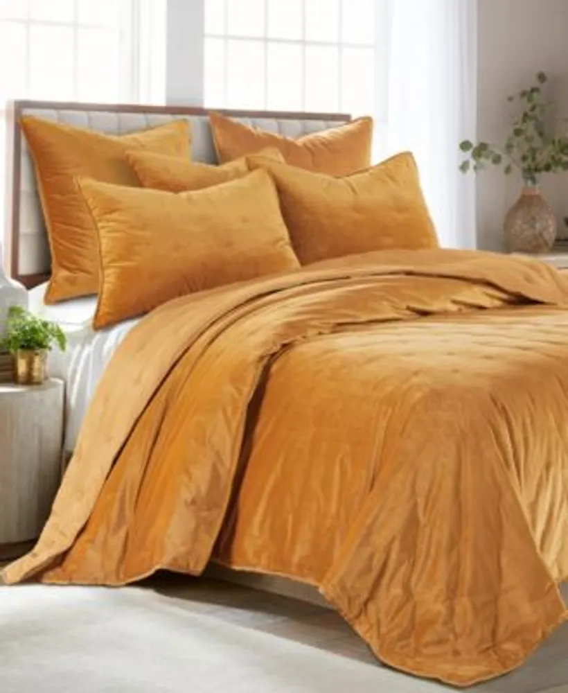 Levtex Calabria Velvet Quilt