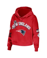 Women's Wear by Erin Andrews Red New England Patriots Plus Modest Cropped Pullover Hoodie