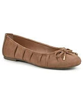 White Mountain Women's Sakari Ballet Flats