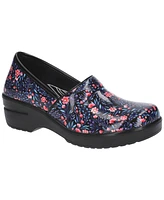 Easy Street Women's Lyndee Slip Resistant Clogs