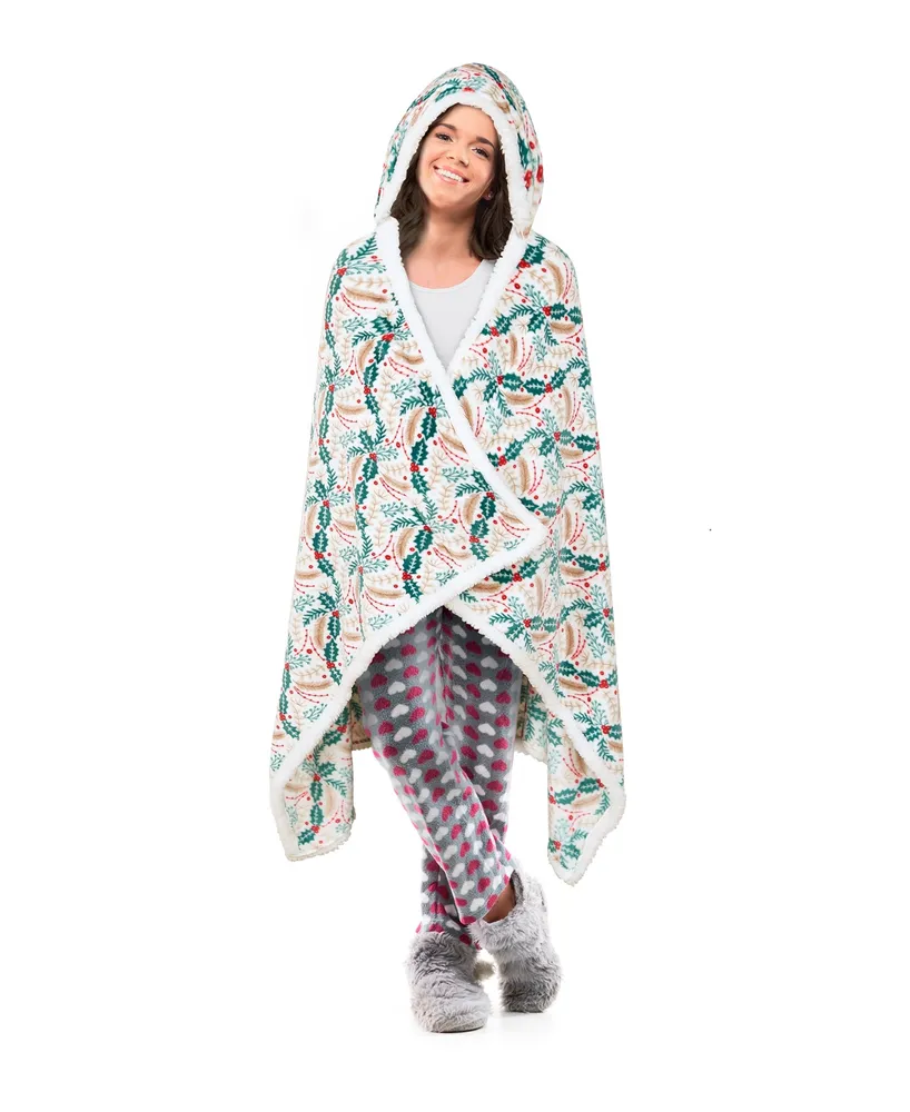 Birch Trail Holiday Printed Hooded Throw with Hand Pockets, 44 x 70