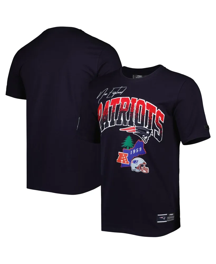 Men's New Era Navy New England Patriots Patch Up Collection Super Bowl  XXXVI T-Shirt