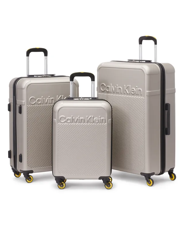 Calvin Klein Adventure 3-Piece Luggage Set