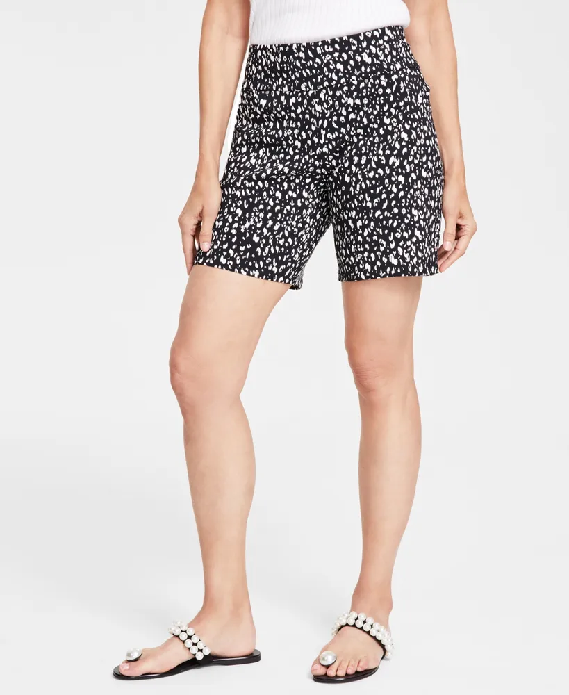 I.n.c. International Concepts Women's Printed Mid-Rise Pull-On Shorts, Created for Macy's
