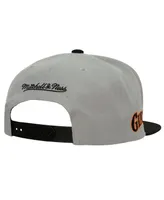 Men's Mitchell & Ness Gray San Francisco Giants Cooperstown Collection Away Snapback Hat