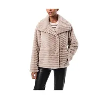 Women's Grooved Faux Fur Jacket