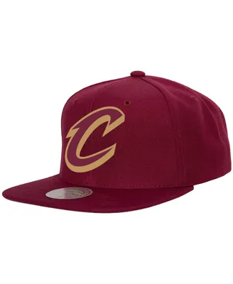 Men's Mitchell & Ness Wine Cleveland Cavaliers Ground 2.0 Snapback Hat