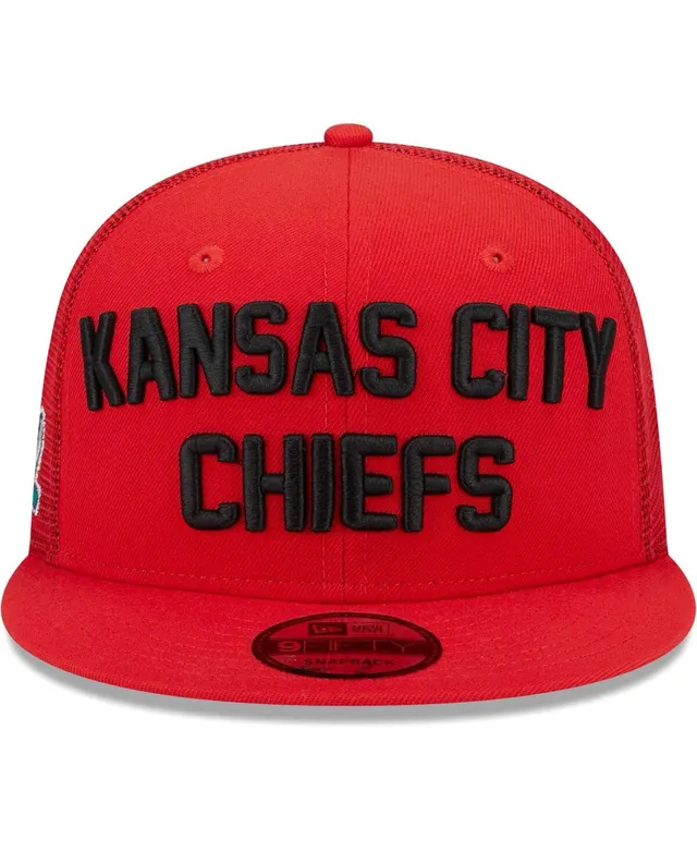 Men's New Era Red/White Kansas City Chiefs Gradient Trucker 9FORTY