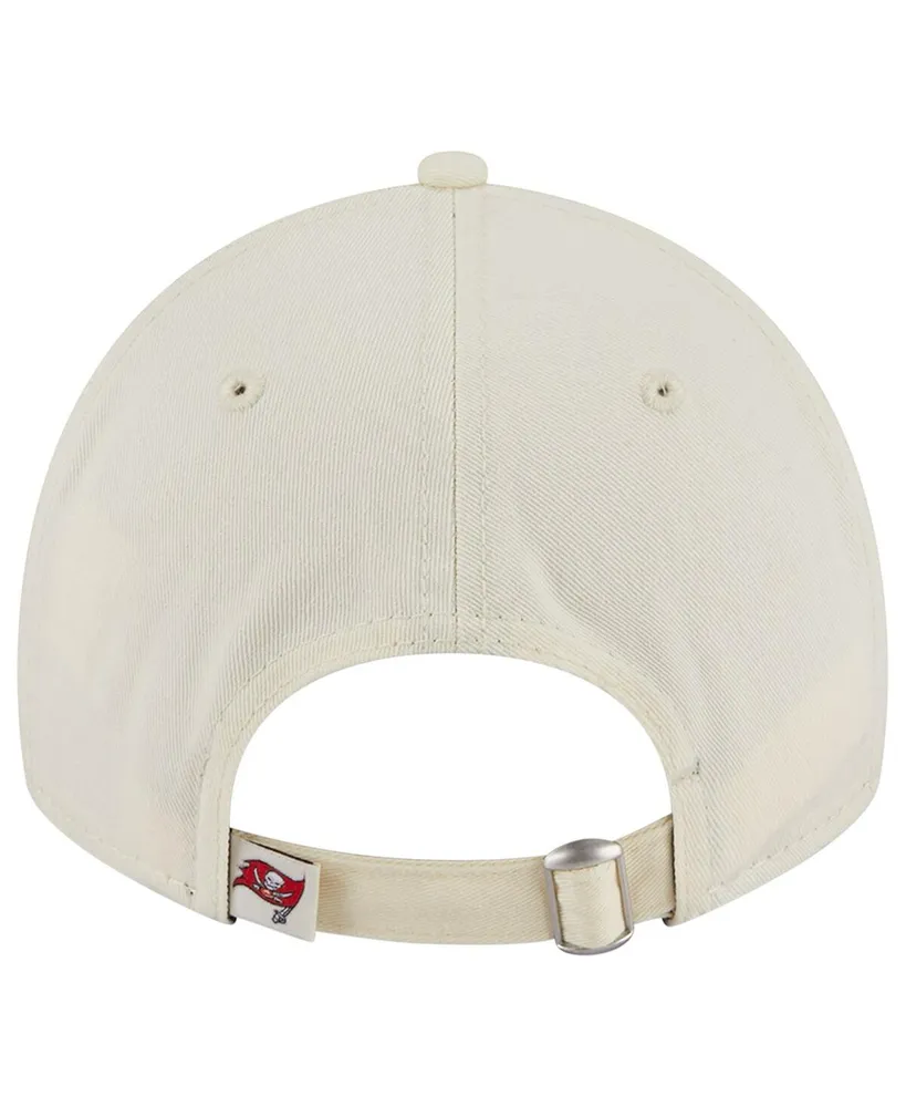 Women's New Era Cream Tampa Bay Buccaneers Core Classic 2.0 Adjustable Hat