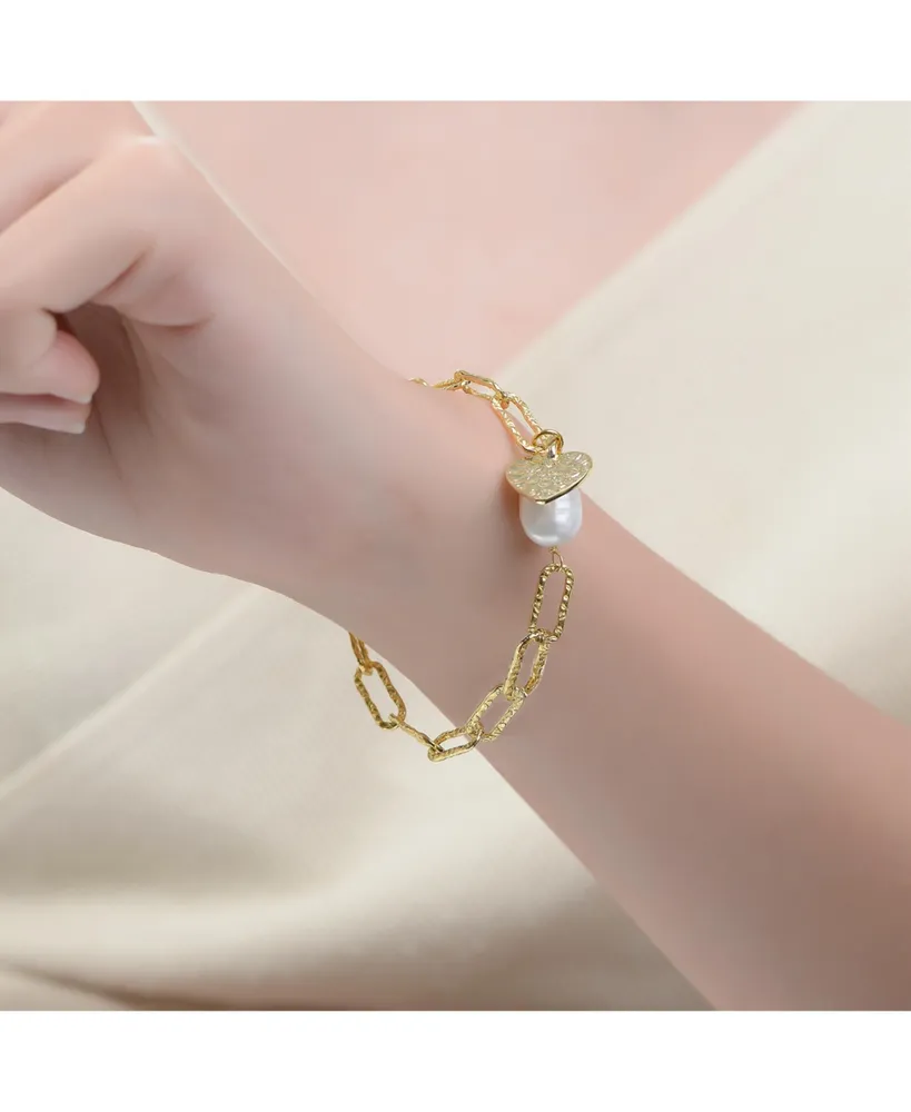 Genevive Sterling Silver 14K Gold Plated Genuine Freshwater Pearl and Cubic Zirconia Lobster Claw Link Bracelet