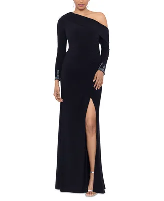 Betsy & Adam Women's Off-One-Shoulder Beaded-Cuff Gown