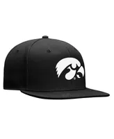 Men's Top of the World Black Iowa Hawkeyes Dusk Flex Hat