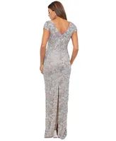 Xscape Women's Embroidered Floral Lace Boat-Neck Gown