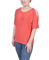 Ny Collection Petite Short Sleeve Honeycomb Textured Grommet Top