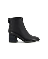 Gentle Souls Women's Sandryn Zip Boots