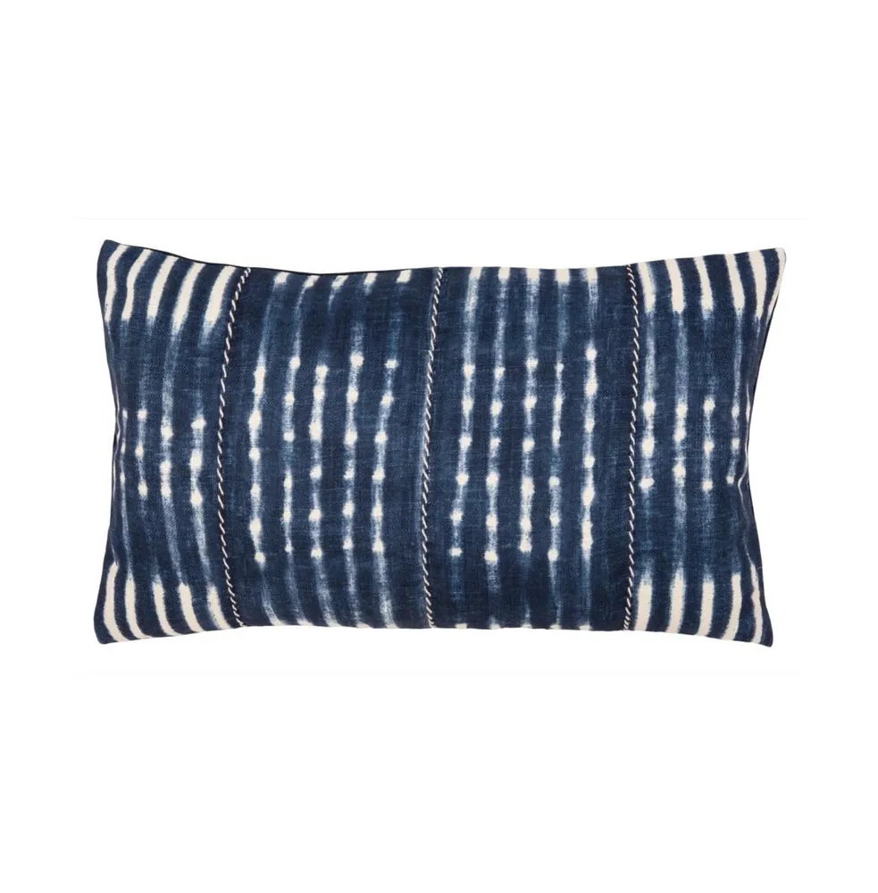 Safavieh Laurena 12" x 20" Pillow