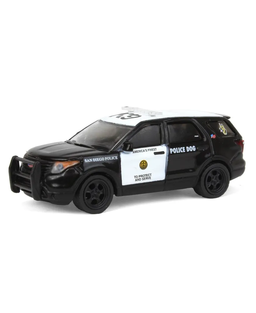 1/64 2015 Ford Police Interceptor San Diego Police Hot Pursuit 43 43010-e