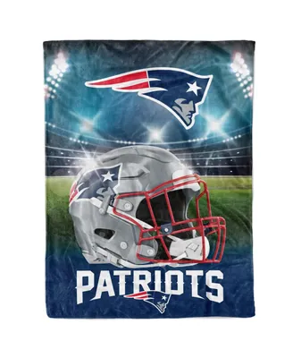 New England Patriots 60" x 80" Stadium Lights Blanket