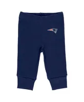 Newborn and Infant Boys and Girls Wear by Erin Andrews Gray, Navy, White New England Patriots Three-Piece Turn Me Around Bodysuits and Pant Set