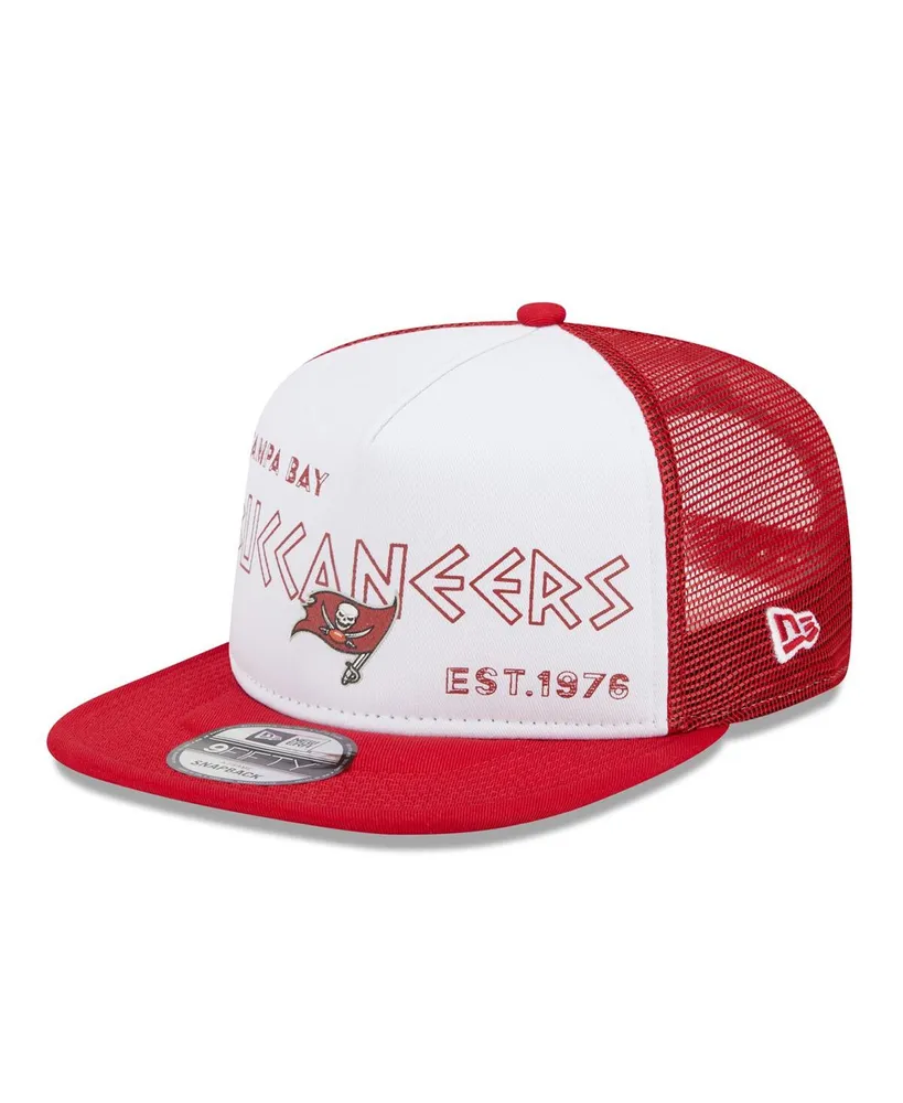 Men's New Era White, Red Tampa Bay Buccaneers Banger 9FIFTY Trucker Snapback Hat