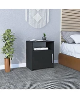 Depot E-shop Omaha Nightstand, Single Door Cabinet, Metal Handle, One Shelf, Superior Top