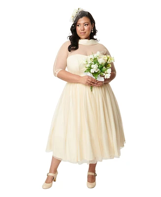 Plus Ivory Chiffon Lille Wedding Dress