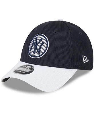 Men's New Era Navy New York Yankees 2024 Batting Practice 9FORTY Adjustable Hat