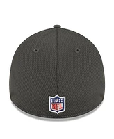 Men's New Era Pewter Tampa Bay Buccaneers 2023 Nfl Training Camp 39THIRTY Flex Fit Hat