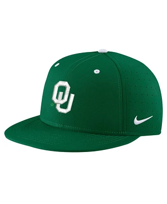 Men's Nike Green Oklahoma Sooners St. Patrick's Day True Fitted Performance Hat