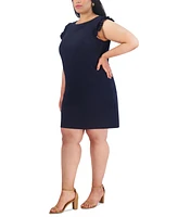 Jessica Howard Plus Ruffle-Shoulder Shift Dress