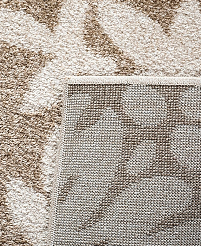 Safavieh Amherst AMT425 Wheat and Beige 4' x 6' Area Rug