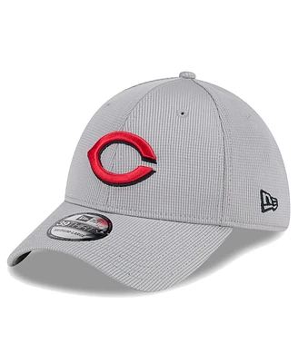 New Era Men's Gray Cincinnati Reds Active Pivot 39thirty Flex Hat