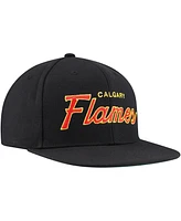 Mitchell Ness Men's Black Calgary Flames Core Team Script 2.0 Snapback Hat