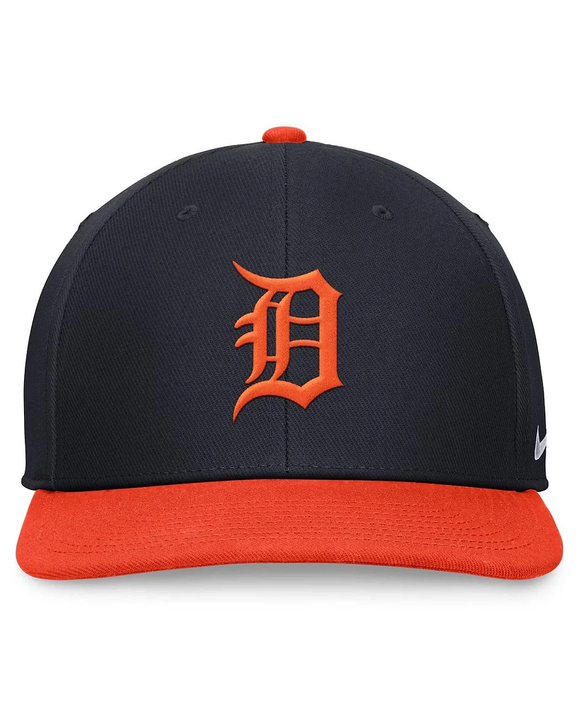 Nike Men's Navy/Orange Detroit Tigers Evergreen Two-Tone Snapback Hat