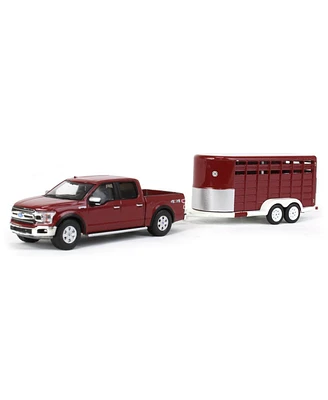 Greenlight Collectibles 1/64 2019 Ford F-150 Xlt with Livestock Trailer, Hitch & Tow Series